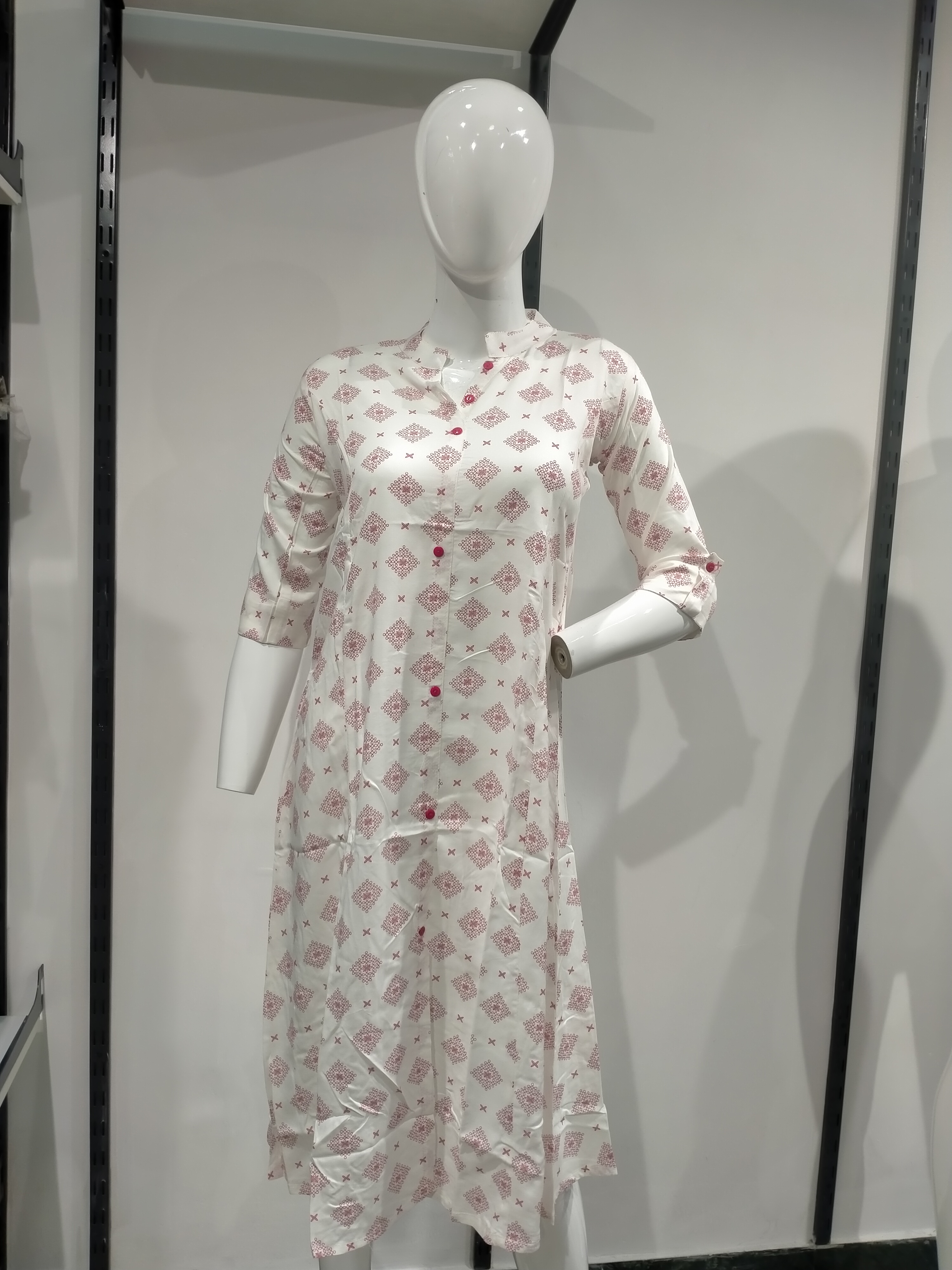 Crimson Kolam White (A-Line)