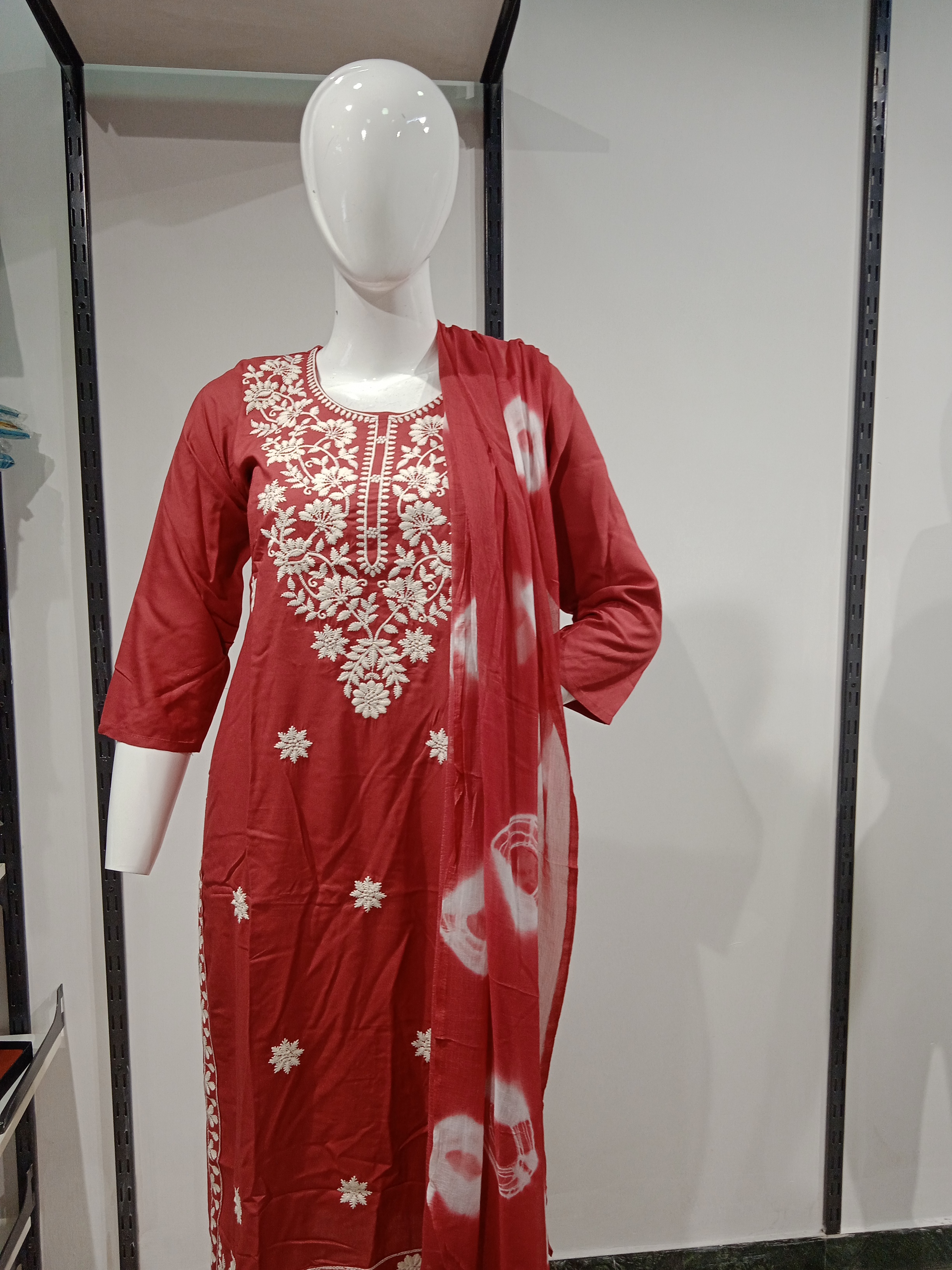 Chikankari Kurti Set With Pant