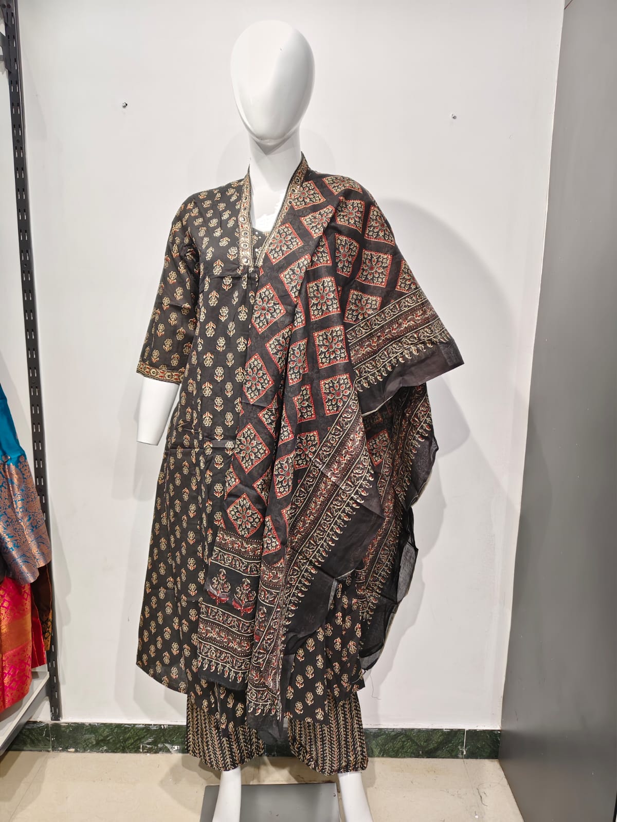 Black Printed Kurta Set