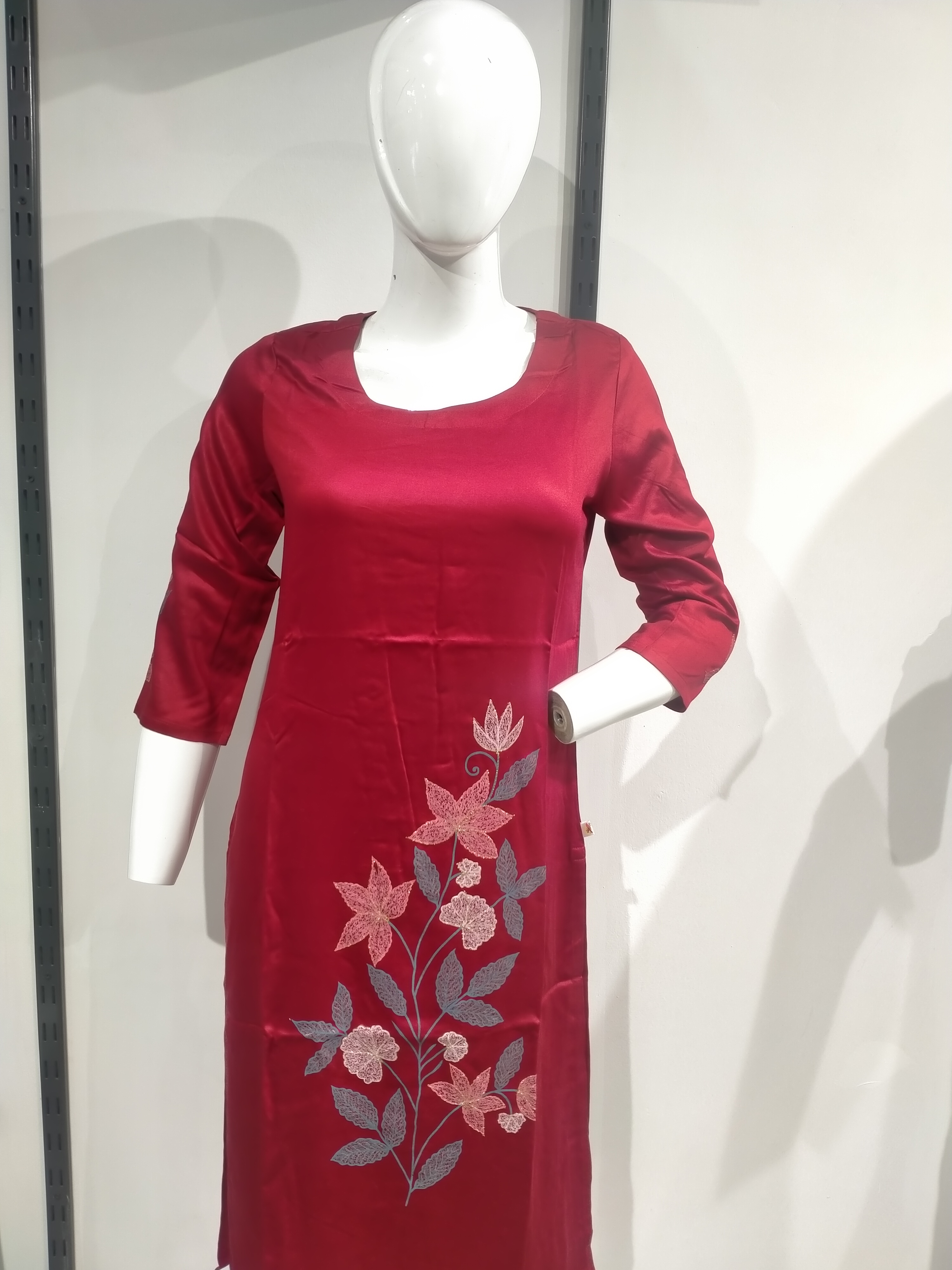 Aarohi Embroidered Floral Kurtas
