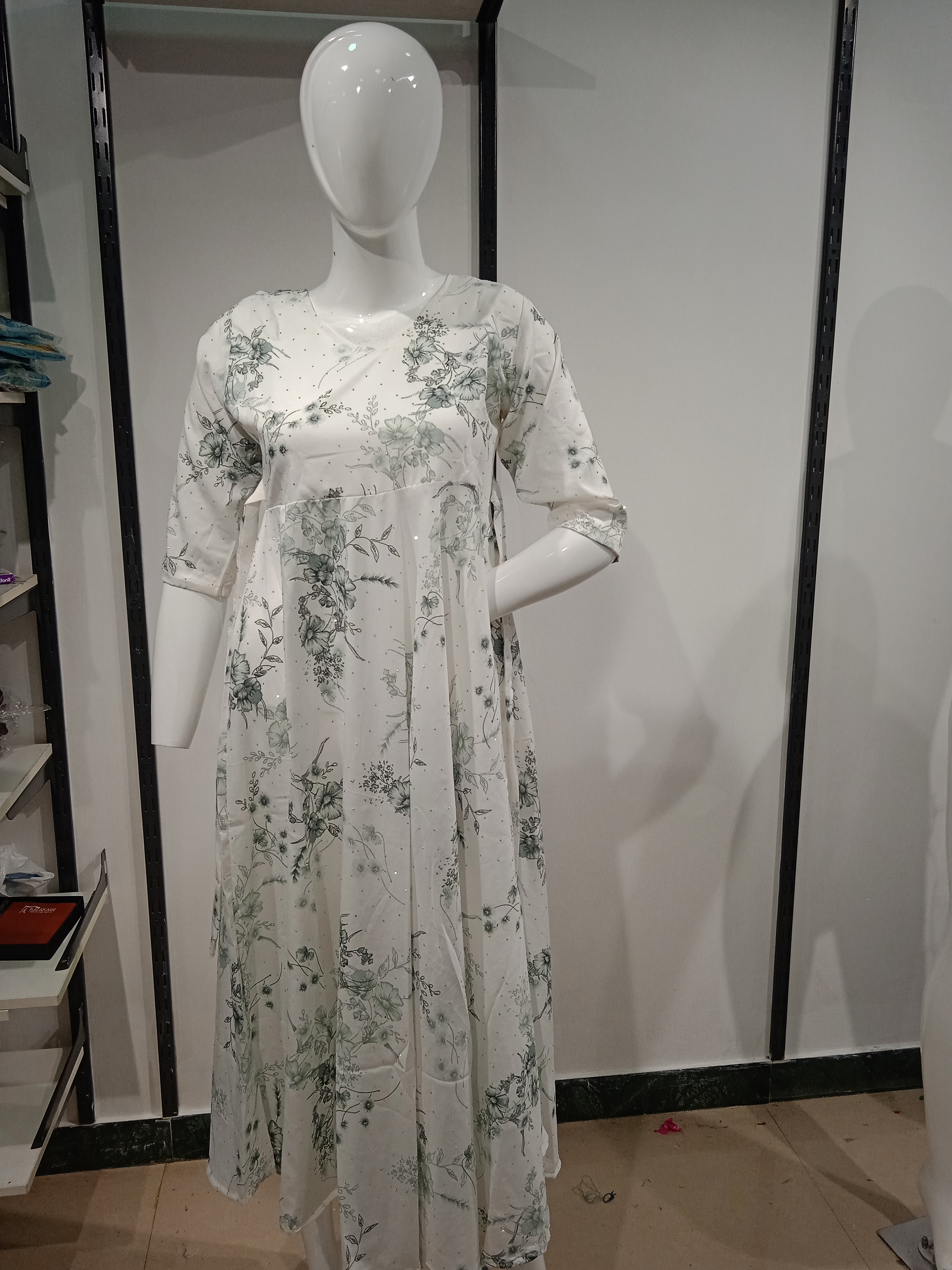White Shadow Umberlla Kurti