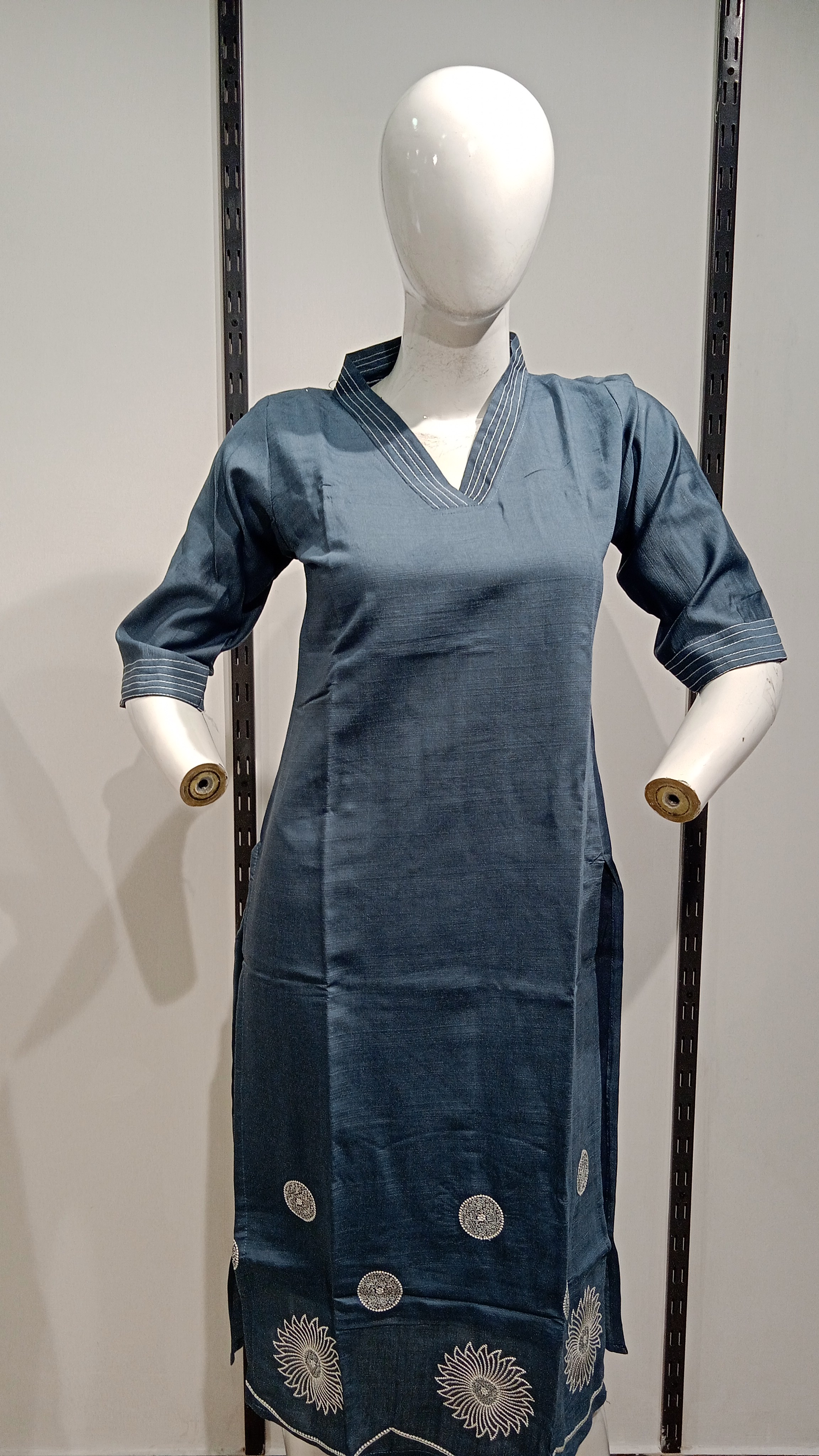 Sunflower Emb Kurti